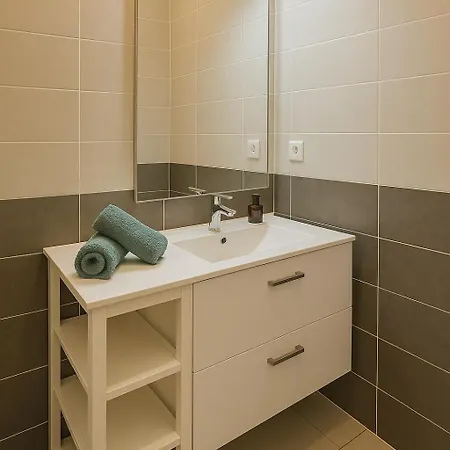 Charming 2-Room Apartment Between Beach And Center Of Juan-Les-Pins * Antibes